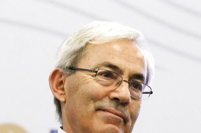 ChatGPT Opens Door to Four-Day Week, Could Increase Productivity: Nobel Prize-winning Economist