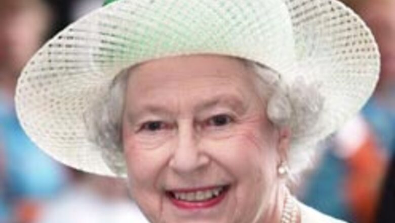Queen almost abdicated after Di's death