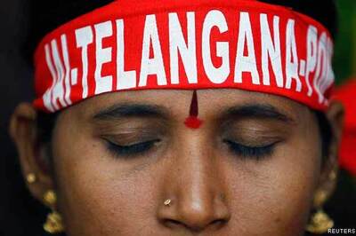 Telangana: Shinde, Vayalar, Antony meet Sonia