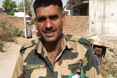 'Dushyant Betrayed People': Ex-BSF Jawan Tej Bahadur Yadav Quits JJP after Party Lends Support to BJP in Haryana