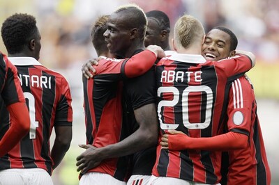 Milan and Fiorentina fight for final Champions league birth