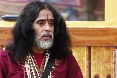 Bigg Boss 10, Day 3: Whose Side is Swami Om on? Sevaks or Maliks?