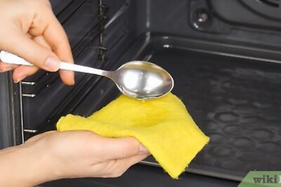 How to Deodorize an Oven