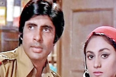 When Amitabh And Jaya Bachchan Did Not Charge A Penny For This Hrishikesh Mukherjee Film