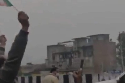 PM Modi Security Breach: Video Shows BJP Workers Close to PM's Car, Shouting Slogans