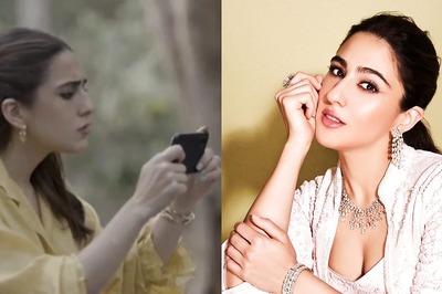 Sara Ali Khan Spotted Taking Pictures Of Her Car Outside Mumbai, Fans Speculate Ad Shoot; Watch