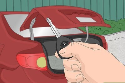 How to Open a Trunk