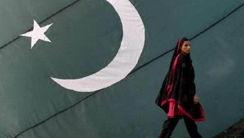 Pakistan's Hindu families seek asylum in India