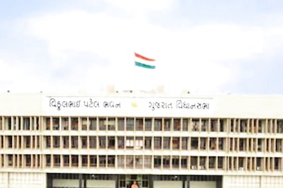 Congress MLAs Walk Out of Gujarat Assembly After Speaker Turns Down Demand of Discussion Over Crime Against Women