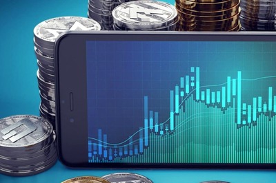 Bitcoin Price Today Drops Below $42,900; Ether Near $2,900; Top Cryptocurrency Rates
