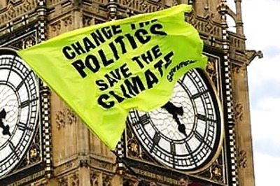 UK Greenpeace protesters scale roof of parliament