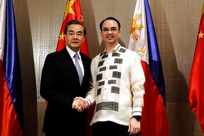 China Backs Joint Energy Development With Philippines in Disputed Sea