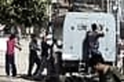 Curfew lifted, Srinagar is back to normal again