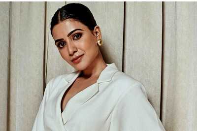 Samantha Akkineni Shows Off Her Makeup Skills, Says 'Bridal Booking Open' in Funny Insta Video
