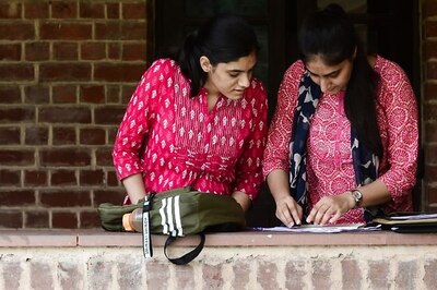 Done With Class 12? Check Out Top 10 Indian University & How to Secure a Seat in Them