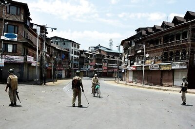 Curfew Re-imposed in Many Parts of Kashmir
