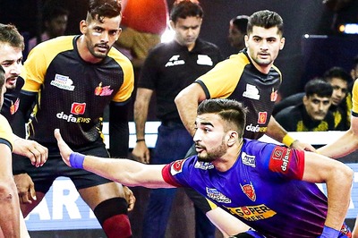 PKL 9: Dabang Delhi Defeat Telugu Titans 40-33 to End Six-game Losing Streak