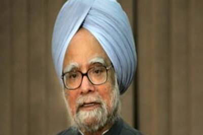 Vote for Cong for better future: PM