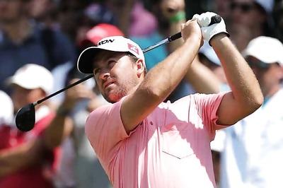 Graeme McDowell shoots 4-under 67 to win the title