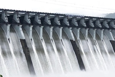 Gujarat: Sardar Sarovar Dam's Water Level Crosses 131-metre Mark, Moves Closer to Full Reservoir Level