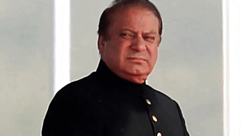 Nawaz Sharif to Consult Cabinet Amidst Calls for Resignation
