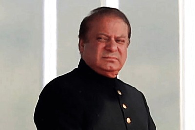 Nawaz Sharif to Consult Cabinet Amidst Calls for Resignation