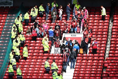 Manchester United-Bournemouth Match Abandoned After a Suspect Package Found at Old Trafford
