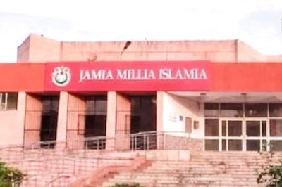 Jamia Millia Islamia Postgraduate Students Boycott Offline Exams