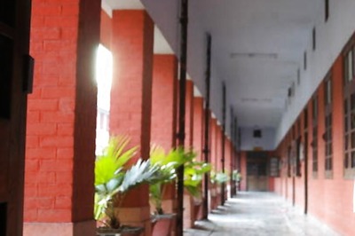 Dalit DU student alleges group attacked him, passed casteist remarks