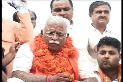 Facing flak for his controversial remarks, Khattar says he's ready to apologise