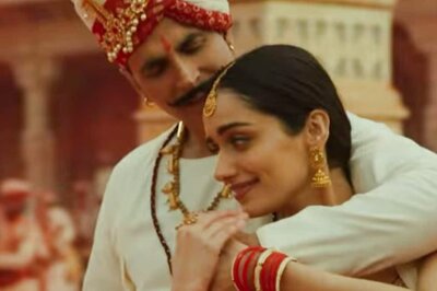 Samrat Prithviraj Twitter Review: Netizens Declare Akshay Kumar, Manushi Chillar's Film a Blockbuster
