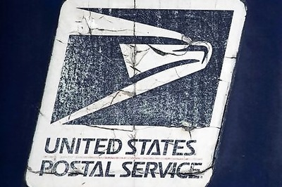 Bipartisan majority of Americans want more money for Postal Service: Reuters/Ipsos Poll