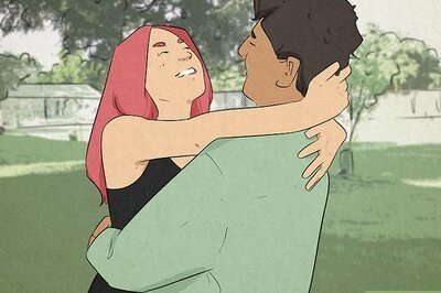 How to Attract a Pisces Man as a Scorpio Woman: 11 Flirting Tips