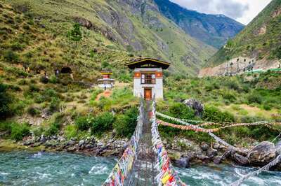 Bhutan Offers Extended Stay Options For Only Those Tourists Who Pay In Dollars