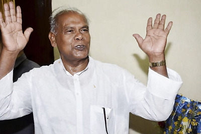 Bihar Governor steps in after Nitish Kumar meets President, asks CM Manjhi to prove majority