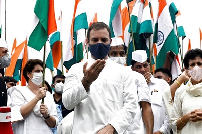 Caught Between Dynasty & Deja Vu: Common Thread in Cong's Long String of Troubles