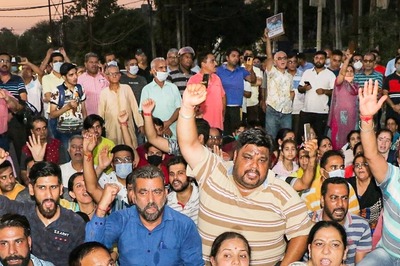 The Strange New Allies of Kashmiri Pandits: Duplicitous, Opportunistic Wolves in Sheep's Clothing