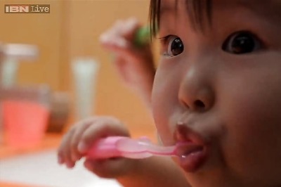 In a new ad Apple presents the iPhone 5S as the ultimate parenting gadget