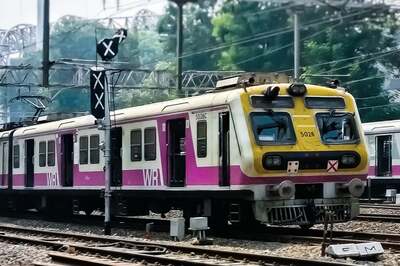 Indian Railways Alert: Mega Block on Mumbai Local Trains Today; Check Timings, Route Details
