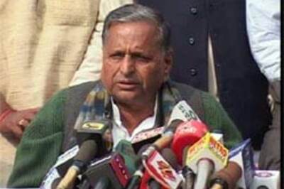 Cong wants to finish my career: Mulayam