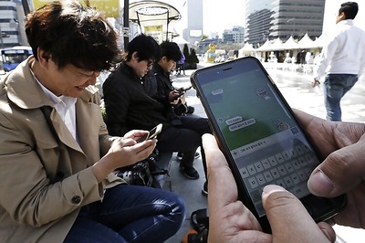 A look into Kakao Talk and Line: Apps that trump Facebook and Twitter in Japan and South Korea