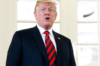 In His All-caps New Year Greetings, Trump Wishes Haters and Fake News Media