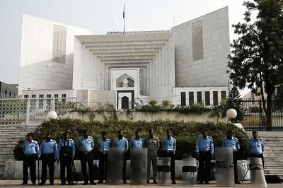 Islamabad High Court Confiscates Indian Diplomat's Phone