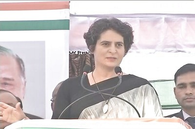 UP Elections 2017 Live: Priyanka Gandhi Addresses Rally in Raebareli