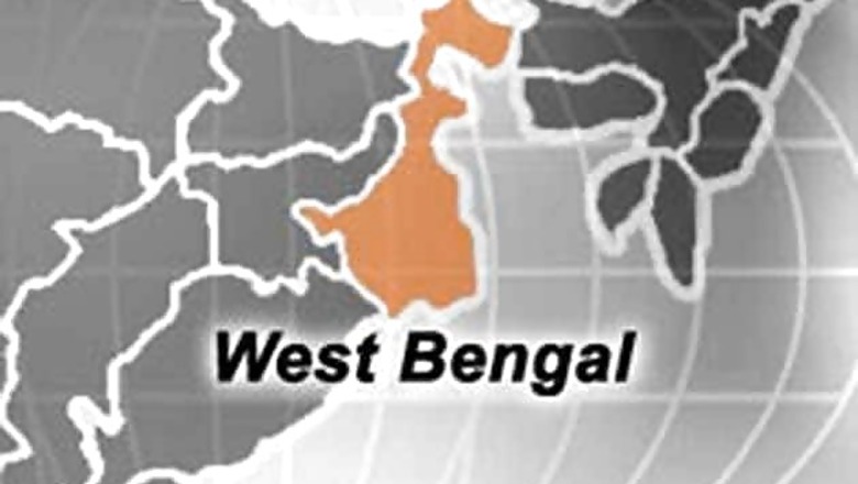 WB: 700 shanties gutted in fire, 1000 people left homeless