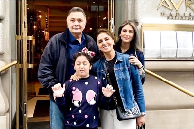 Riddhima Kapoor Shares Adorable Family Picture with Rishi Kapoor, Neetu Kapoor and Daughter Samara