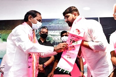 Dalit Bandhu Scheme to Start from Huzurabad, Says KCR; Woos Cong Leader Kaushik Reddy to Join TRS