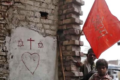 VHP goes ahead with its 'ghar wapsi' programme, 're-converts' over 200 Christians to Hinduism