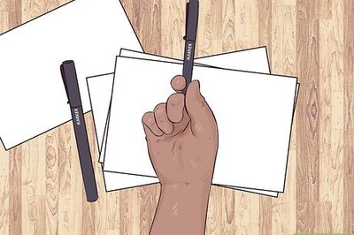 How to Address Bridal Shower Envelopes