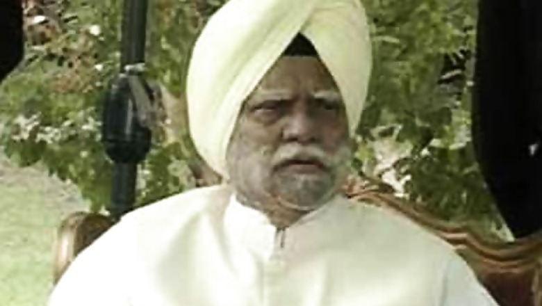 Senior Congress leader Buta Singh to contest polls on Samajwadi Party ticket from Jalore